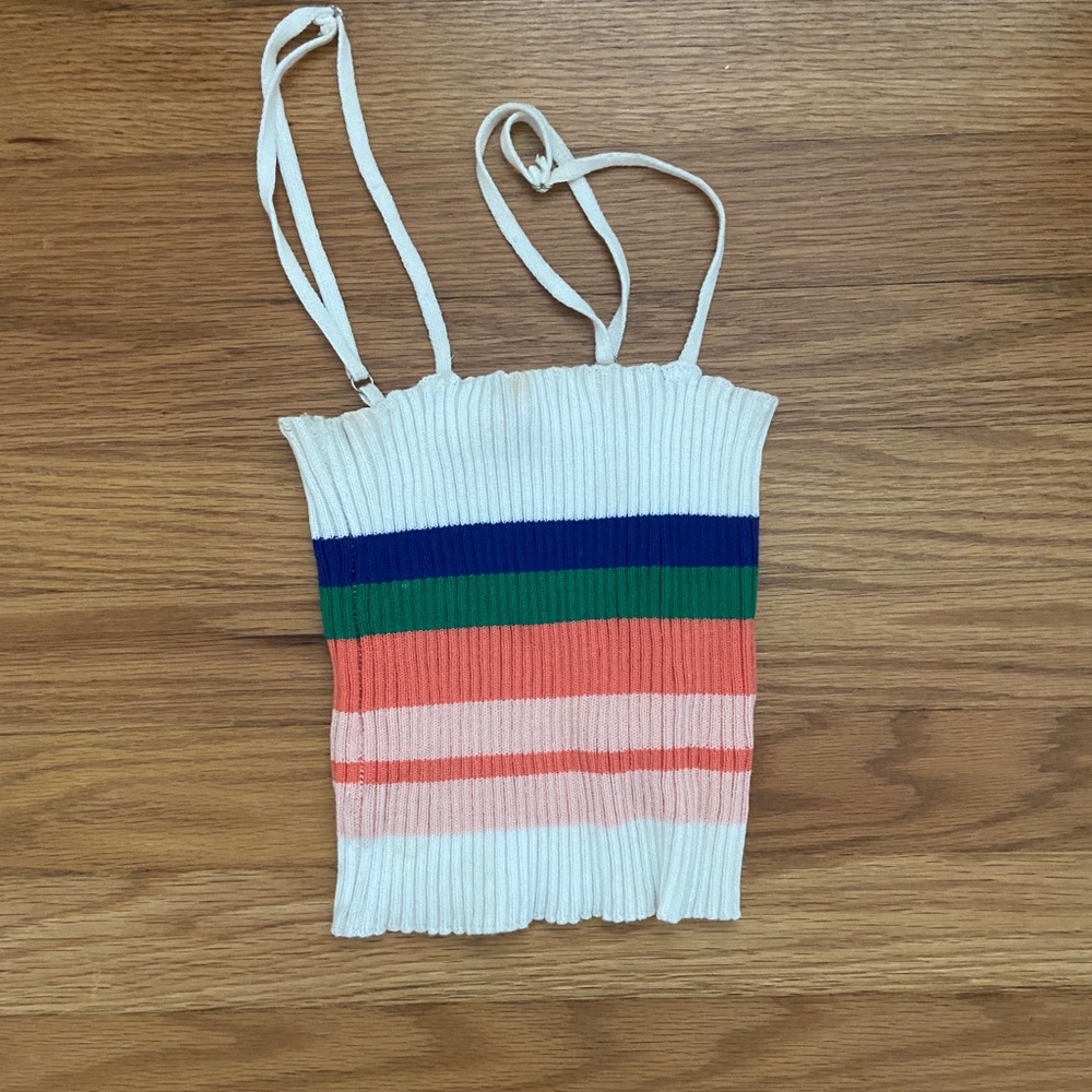 Crop top